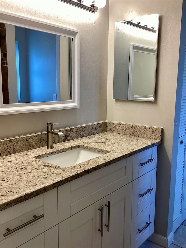 1384 Roosevelt Dr, Venice, FL 34293 - photo 11