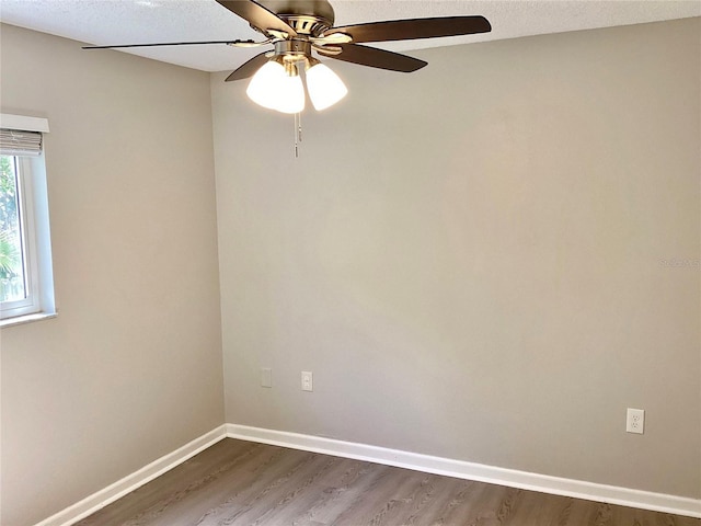 1384 Roosevelt Dr, Venice, FL 34293 - photo 14