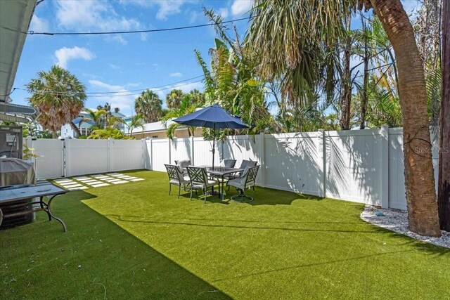 201 75th St Unit A, Holmes Beach, FL 34217 - view of fenced backyard
