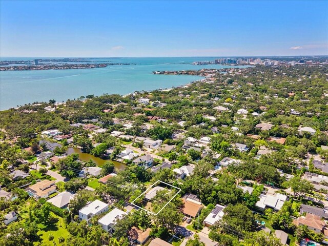 1735 Shoreland Dr, Sarasota, FL 34239 - photo 6