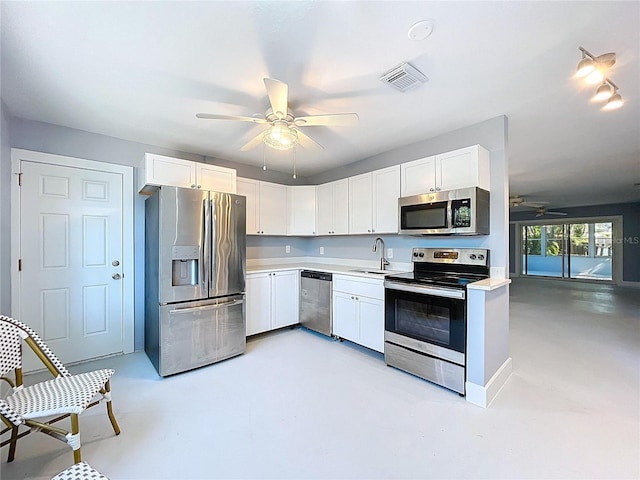 440 62nd St, Holmes Beach, FL 34217 - photo 14