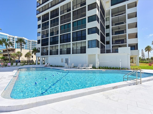 1102 Benjamin Franklin Dr Unit 310, Sarasota, FL 34236 - photo 5