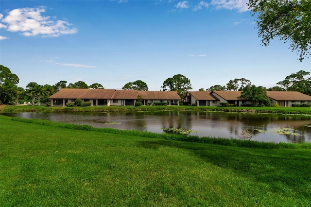 5224 Lake Village Dr Unit 67, Sarasota, FL 34235 - photo 3