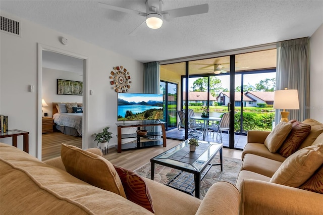 5224 Lake Village Dr Unit 67, Sarasota, FL 34235 - photo 12