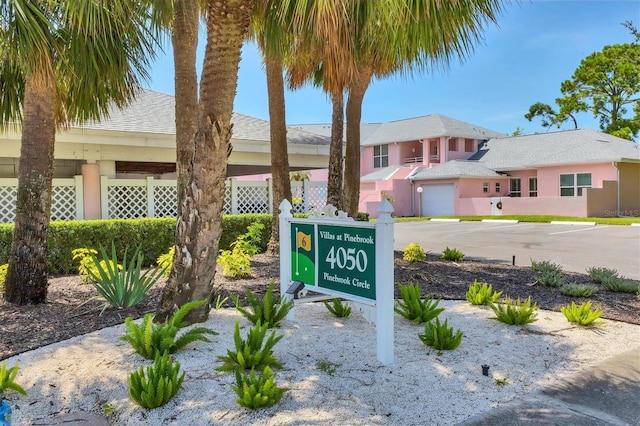 4050 Pinebrook Cir Unit 5, Bradenton, FL 34209 - community sign with uncovered parking