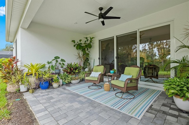 5318 124th Ave E, Parrish, FL 34219 - view of patio / terrace featuring ceiling fan