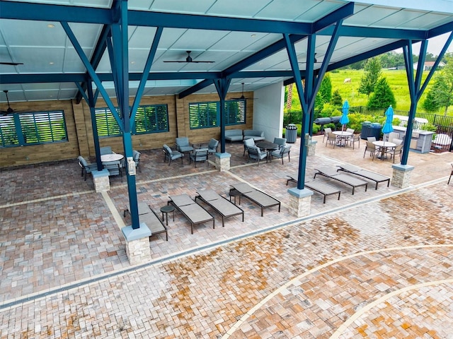 5318 124th Ave E, Parrish, FL 34219 - view of patio / terrace with outdoor lounge area and ceiling fan