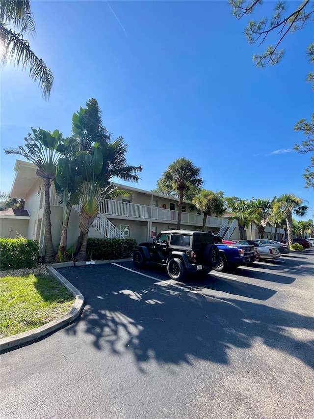 912 La Costa Cir Unit 3, Sarasota, FL 34237 - photo 2
