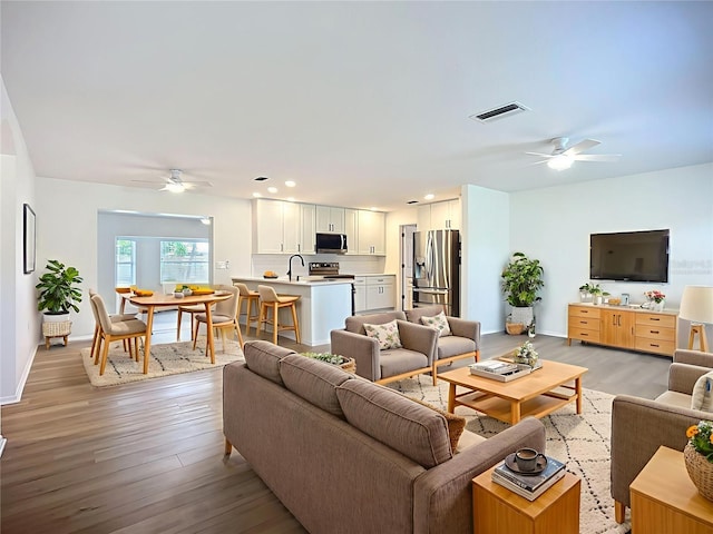 2809 Taunton Dr W, Bradenton, FL 34205 - photo 2