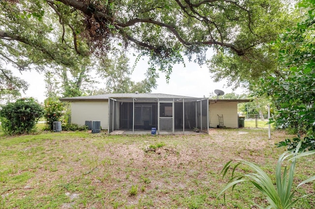 3375 7th St, Sarasota, FL 34237 - photo 36