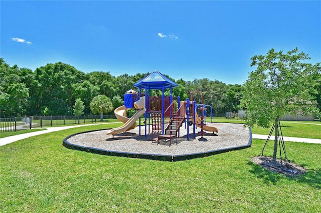 211 Dahlia Ct, Bradenton, FL 34212 - photo 38