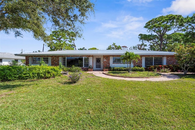 600 Alhambra Rd, Venice, FL 34285 - photo 2