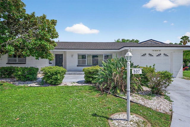 807 Melody Ln, Bradenton, FL 34207 - photo 1