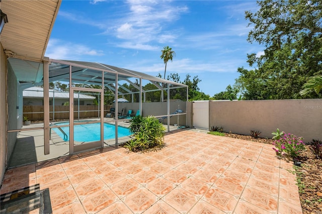 8223 Constance Dr, Sarasota, FL 34243 - photo 30