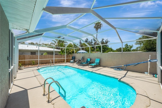 8223 Constance Dr, Sarasota, FL 34243 - photo 33