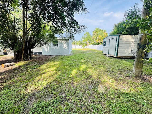7013 Symmes Rd, Gibsonton, FL 33534 - view of yard featuring a shed