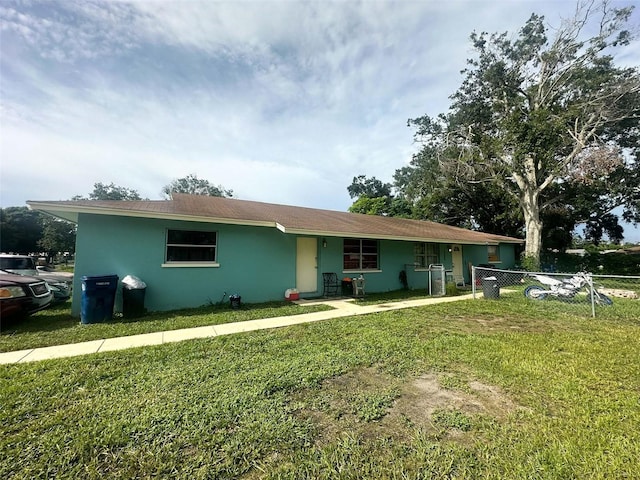 4007 7th St E, Bradenton, FL 34208 - ranch-style home featuring stucco siding