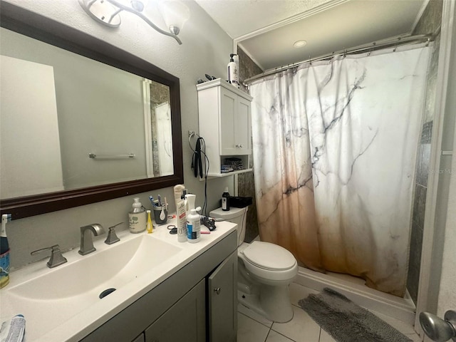 4007 7th St E, Bradenton, FL 34208 - bathroom featuring vanity, tile patterned flooring, and a shower with curtain