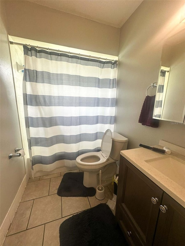 4007 7th St E, Bradenton, FL 34208 - bathroom featuring vanity and tile patterned flooring