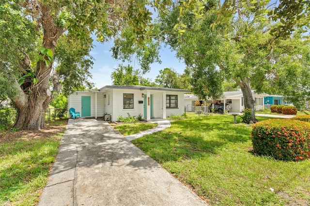 911 13th St E, Bradenton, FL 34208 - photo 3