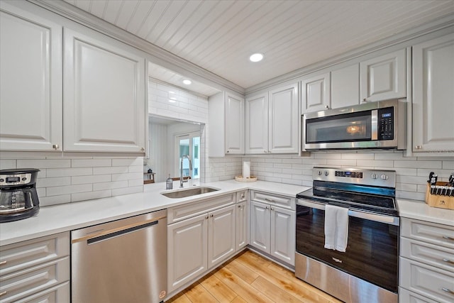 4414 Alhambra Ave, Sarasota, FL 34231 - photo 9