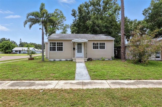 140 SW Lincoln Cir N, Saint Petersburg, FL 33703 - photo 1