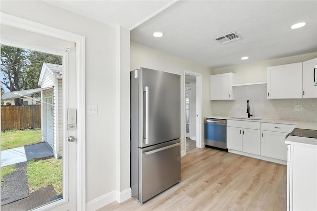 140 SW Lincoln Cir N, Saint Petersburg, FL 33703 - photo 7