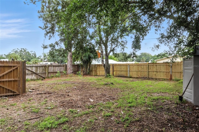140 SW Lincoln Cir N, Saint Petersburg, FL 33703 - photo 17