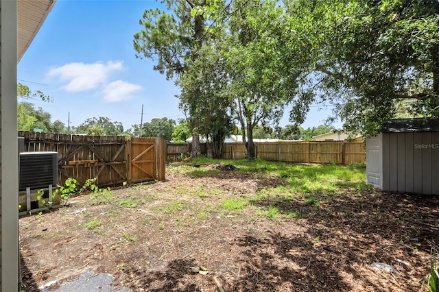 140 SW Lincoln Cir N, Saint Petersburg, FL 33703 - photo 18