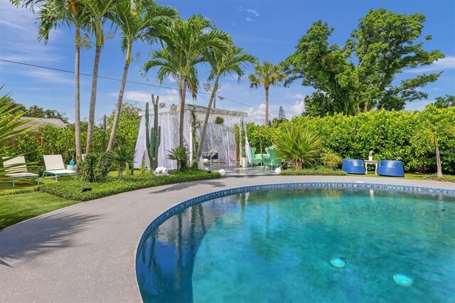 2154 Bougainvillea St, Sarasota, FL 34239 - photo 34