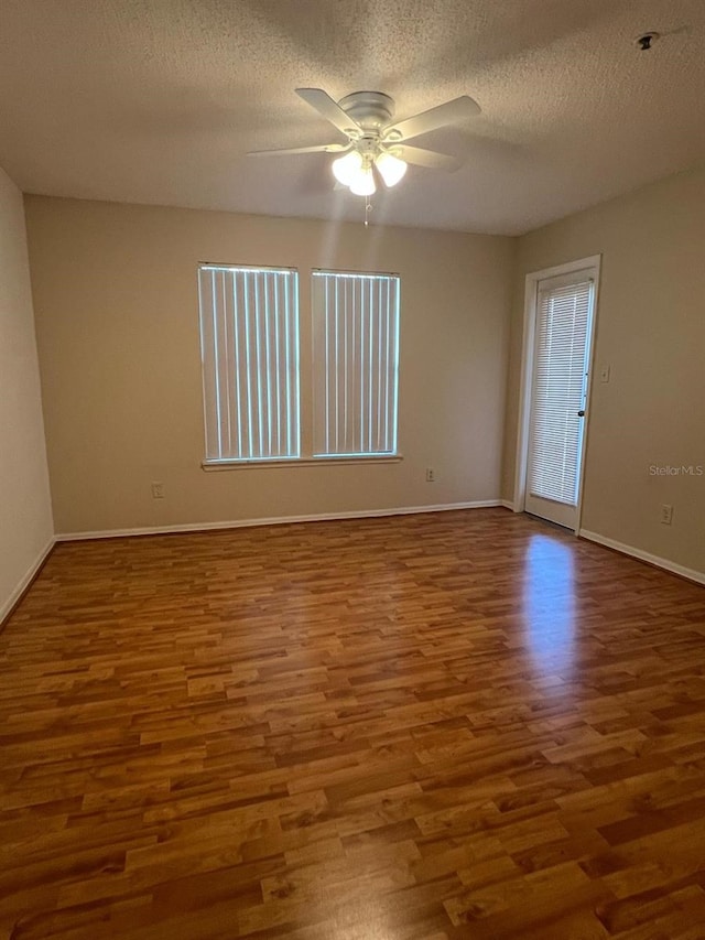 4065 Crockers Lake Blvd Unit 24, Sarasota, FL 34238 - photo 13