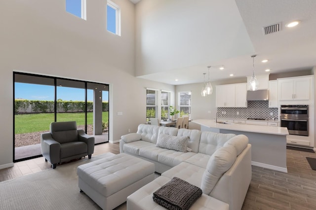 9312 Tequila Sunrise Dr, Sarasota, FL 34241 - photo 8