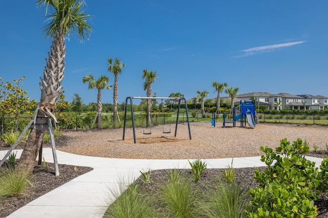 9312 Tequila Sunrise Dr, Sarasota, FL 34241 - photo 37