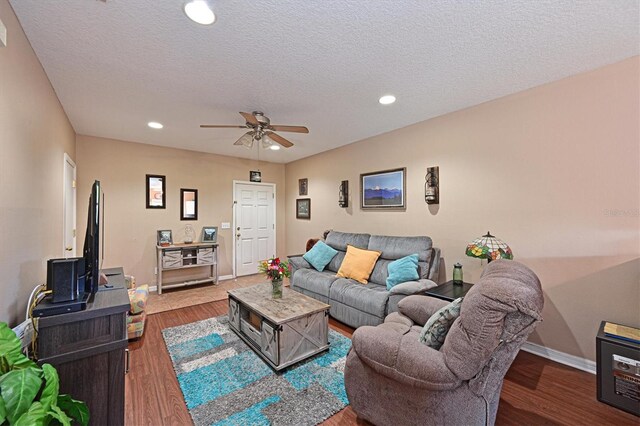 2513 28th Ave E, Palmetto, FL 34221 - photo 8