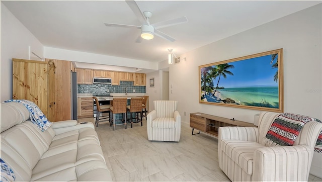 631 N Orange Ave Unit 107, Sarasota, FL 34236 - photo 9