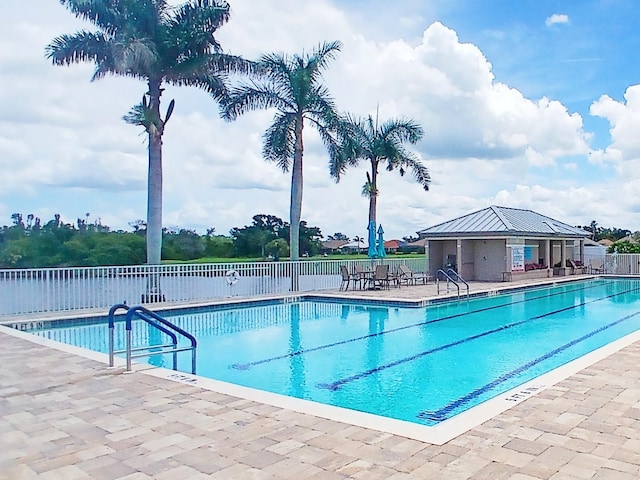 604 Cockatoo Cir, Venice, FL 34285 - photo 36