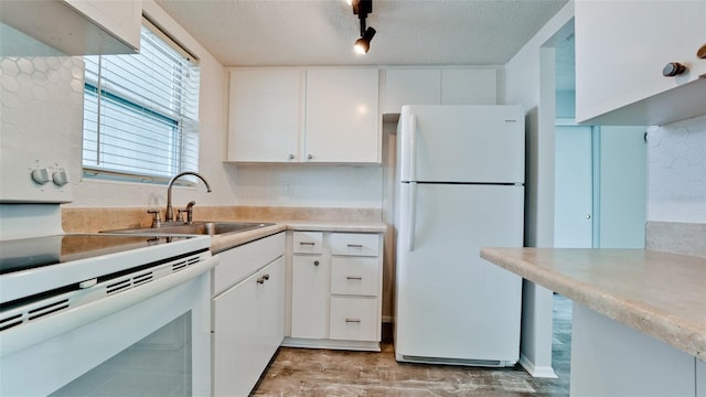 2509 Flamingo Blvd Unit L7, Bradenton, FL 34207 - photo 4