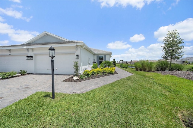 8045 Moonbeam Ave, Sarasota, FL 34241 - photo 3