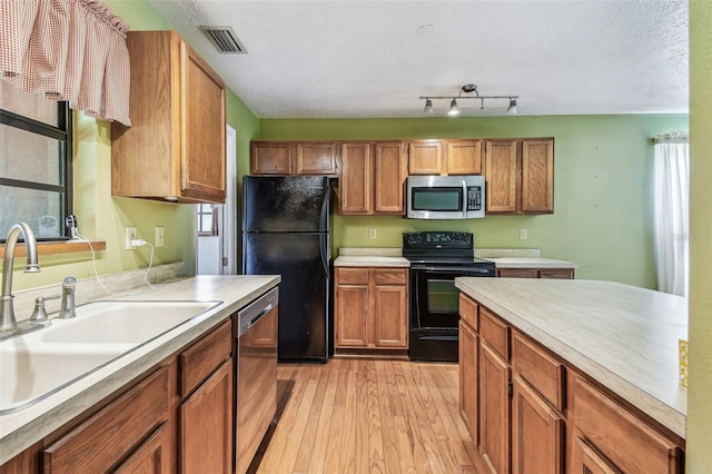 1611 Wagonwheel Rd, Wimauma, FL 33598 - photo 12
