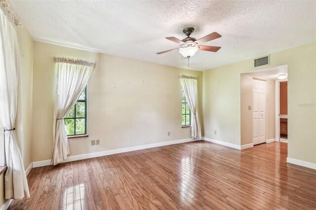 1611 Wagonwheel Rd, Wimauma, FL 33598 - photo 16