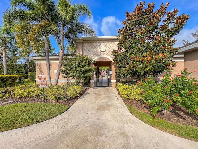 1093 Grantham Dr, Sarasota, FL 34234 - photo 25