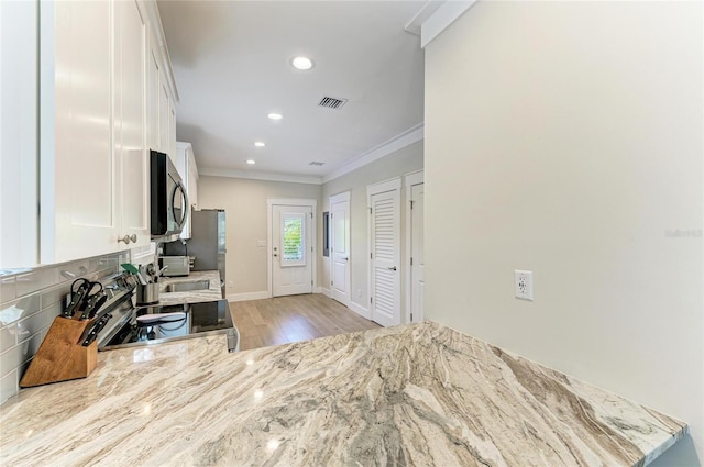 344 6th St E, Bradenton, FL 34208 - photo 18