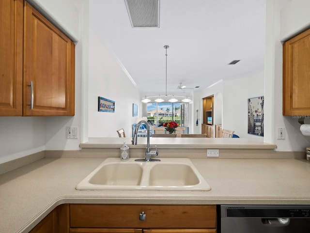 9492 Forest Hills Cir, Sarasota, FL 34238 - photo 22