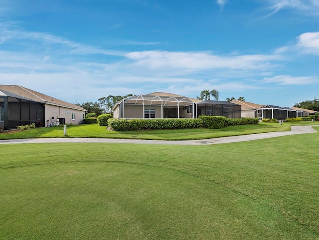 9492 Forest Hills Cir, Sarasota, FL 34238 - photo 36