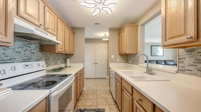 750 N Tamiami Trl Unit 1116, Sarasota, FL 34236 - photo 15