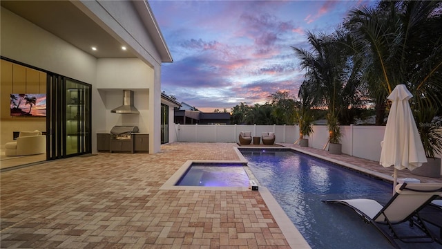 1915 Tulip Dr, Sarasota, FL 34239 - photo 47