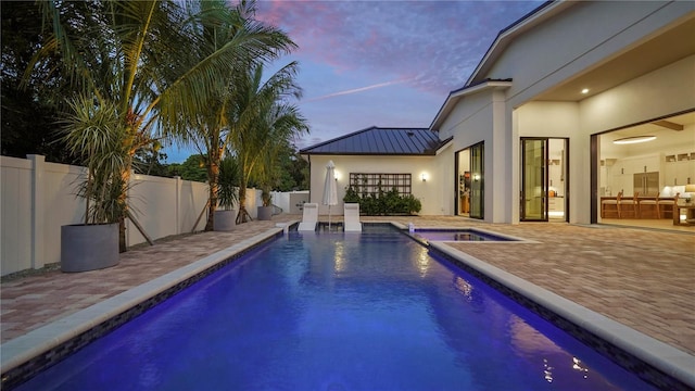 1915 Tulip Dr, Sarasota, FL 34239 - photo 48