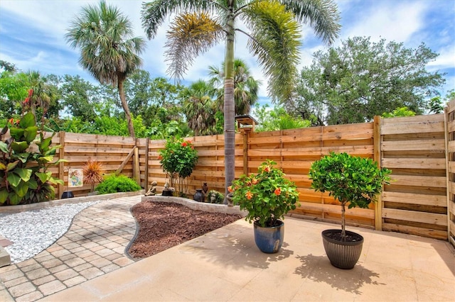 1143 Longfellow Rd, Sarasota, FL 34243 - photo 38