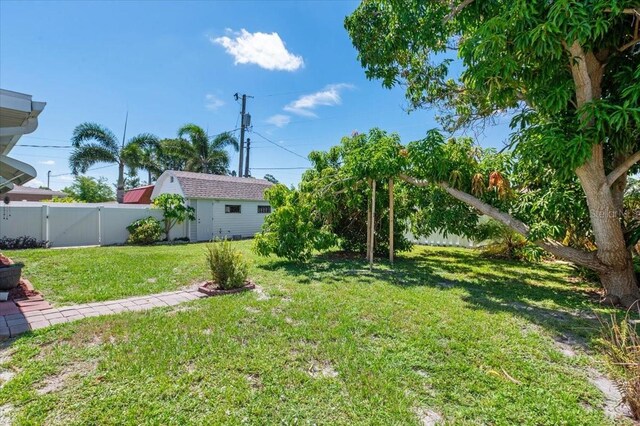 1738 Colleen St, Sarasota, FL 34231 - photo 32