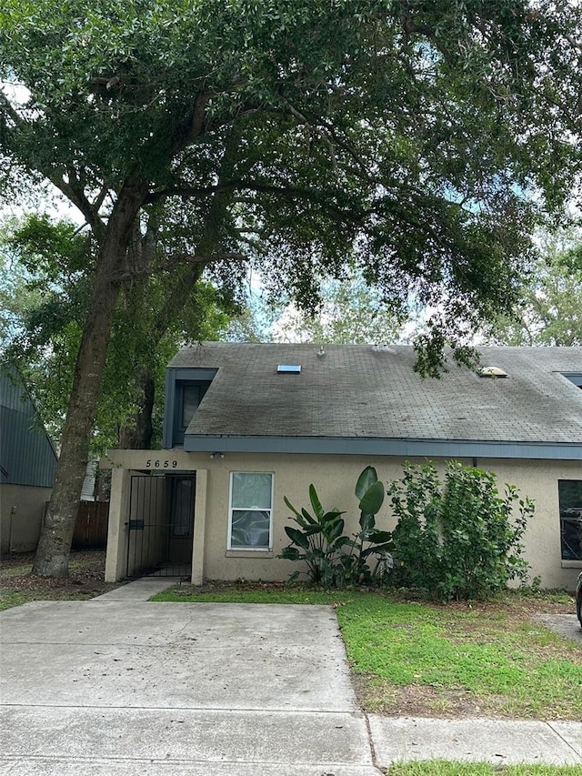 5659 Pinehill Ln, Jacksonville, FL 32244 - photo 1